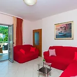 Holiday home House Silva Razanj