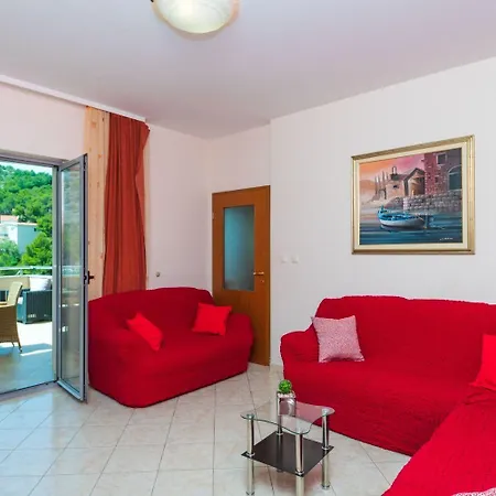 بيت للعطل House Silva Ražanj