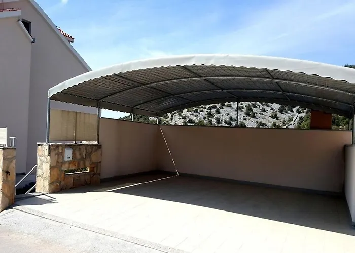 House Silva Hébergement de vacances *